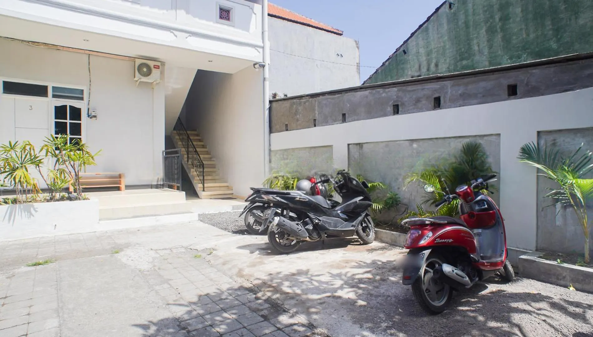 Fun Living Guest House Seminyak 0*,  Indonesia