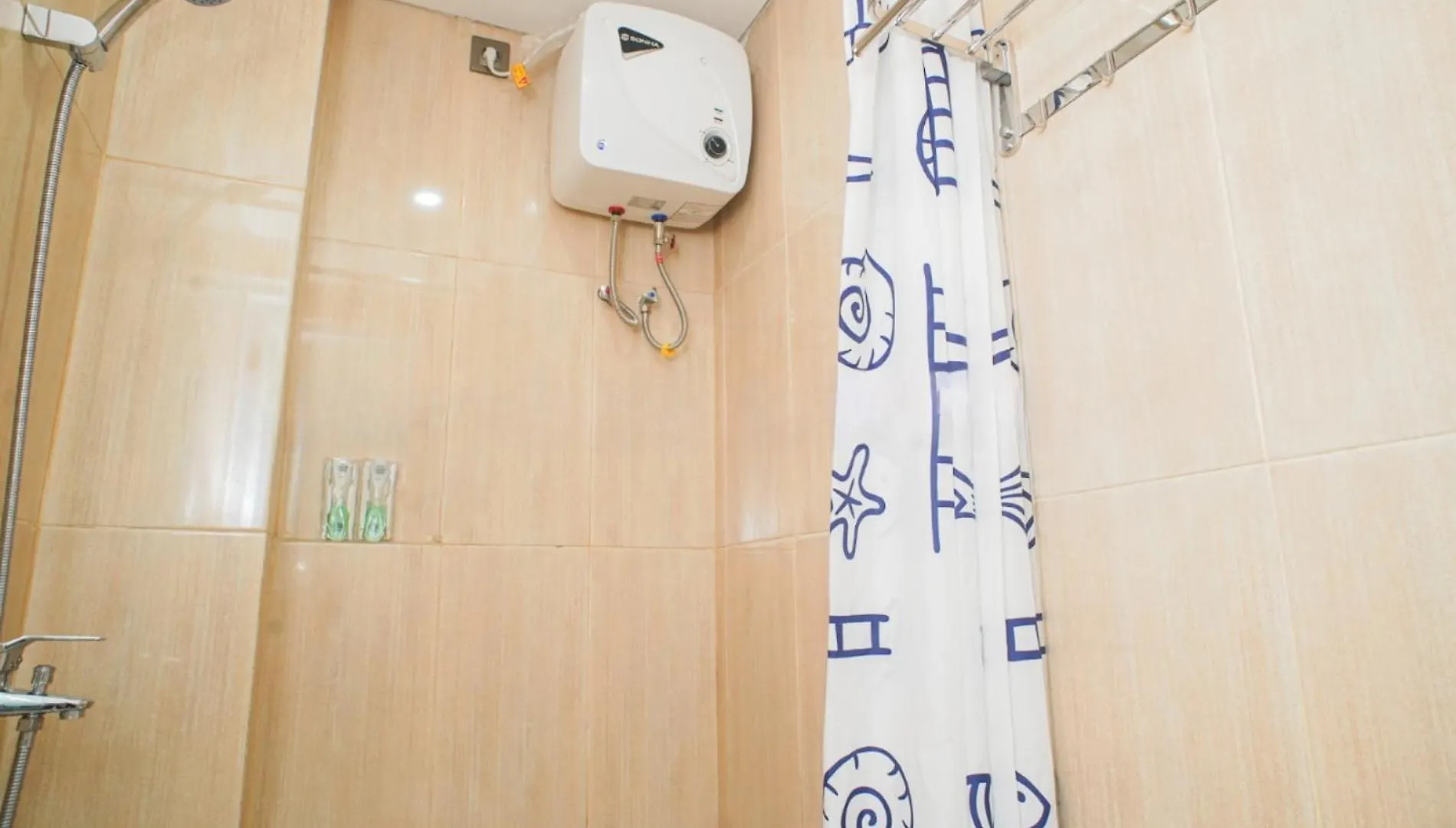 Fun Living Guest House Seminyak Indonesia
